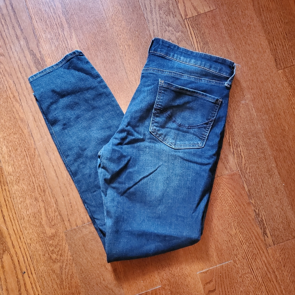 SO skinny jeans